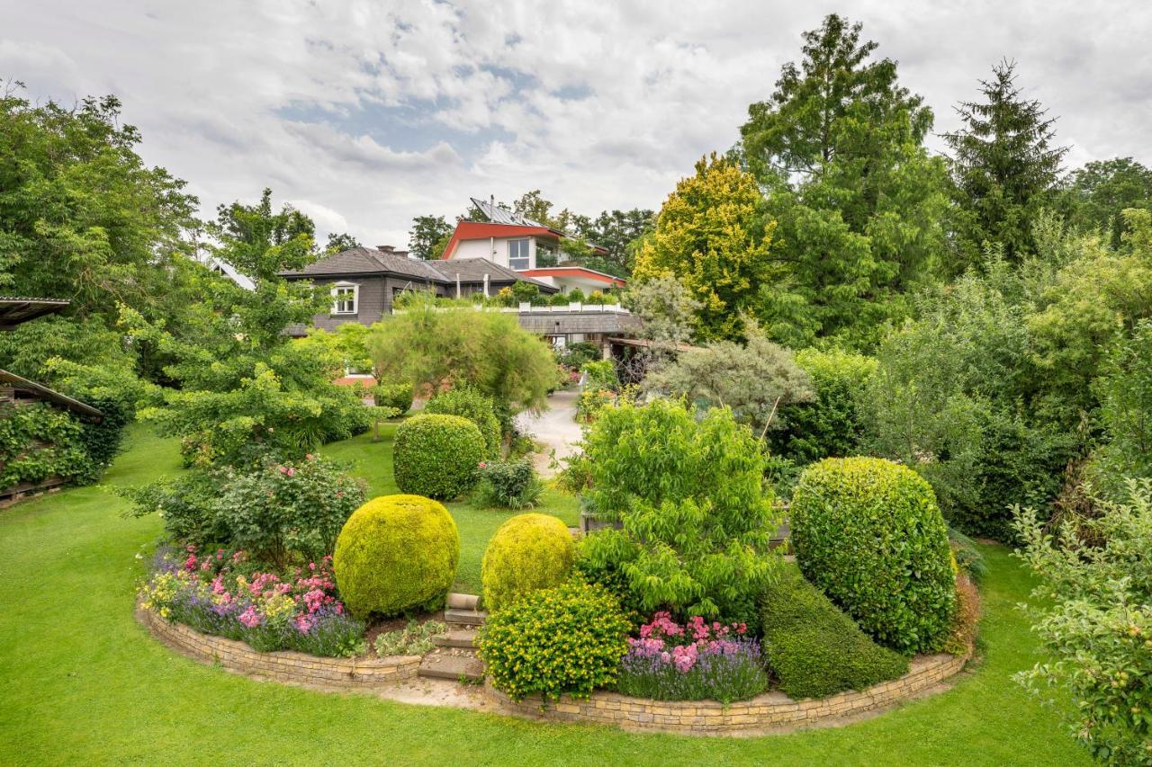 Apartments Im Garten - Haus Anna Грац Екстериор снимка